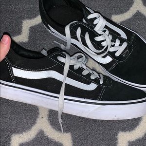 Barely worn black old skool vans